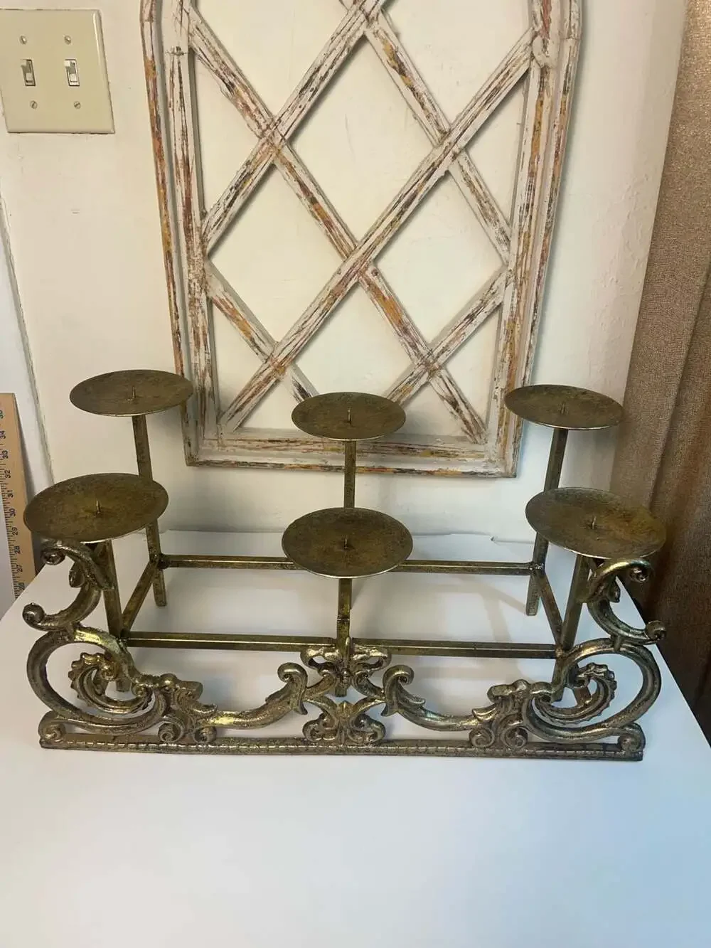 Hollywood regency Ornate Gold Metal 6-Candle Candelabra Centerpiece home staging